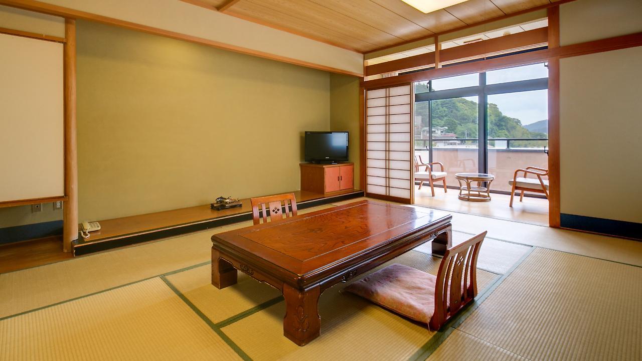 Hotel Yugawara Mizunokaori Exteriér fotografie