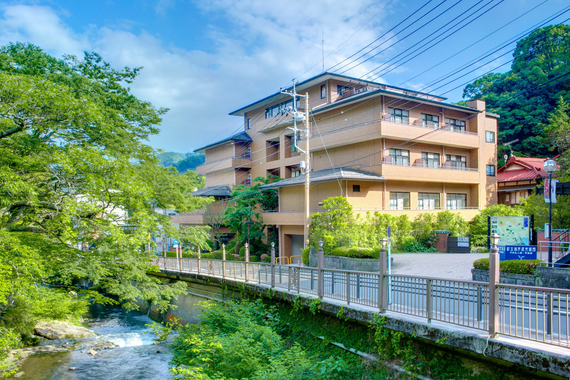 Hotel Yugawara Mizunokaori Exteriér fotografie