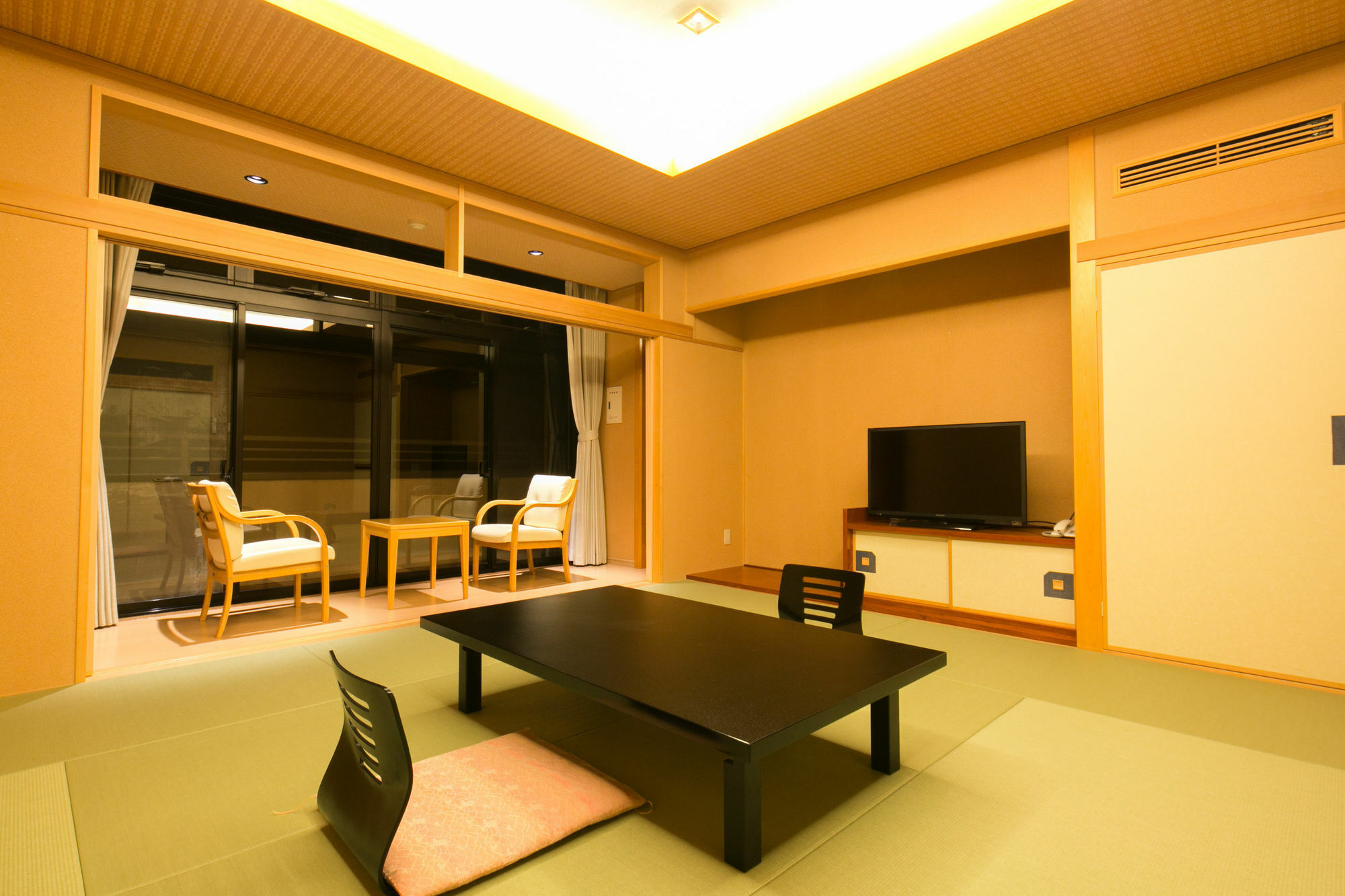 Hotel Yugawara Mizunokaori Exteriér fotografie